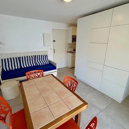 Appartement T2 A Royan, 4 Pers., Proche Plage Et Commerces, Parking, Balcon, Confortable Et Equipe - Fr-1-494-60 Ngoại thất bức ảnh